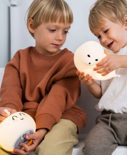 Rabbit & Friends - królik słodziak lampka silikonowa Biała