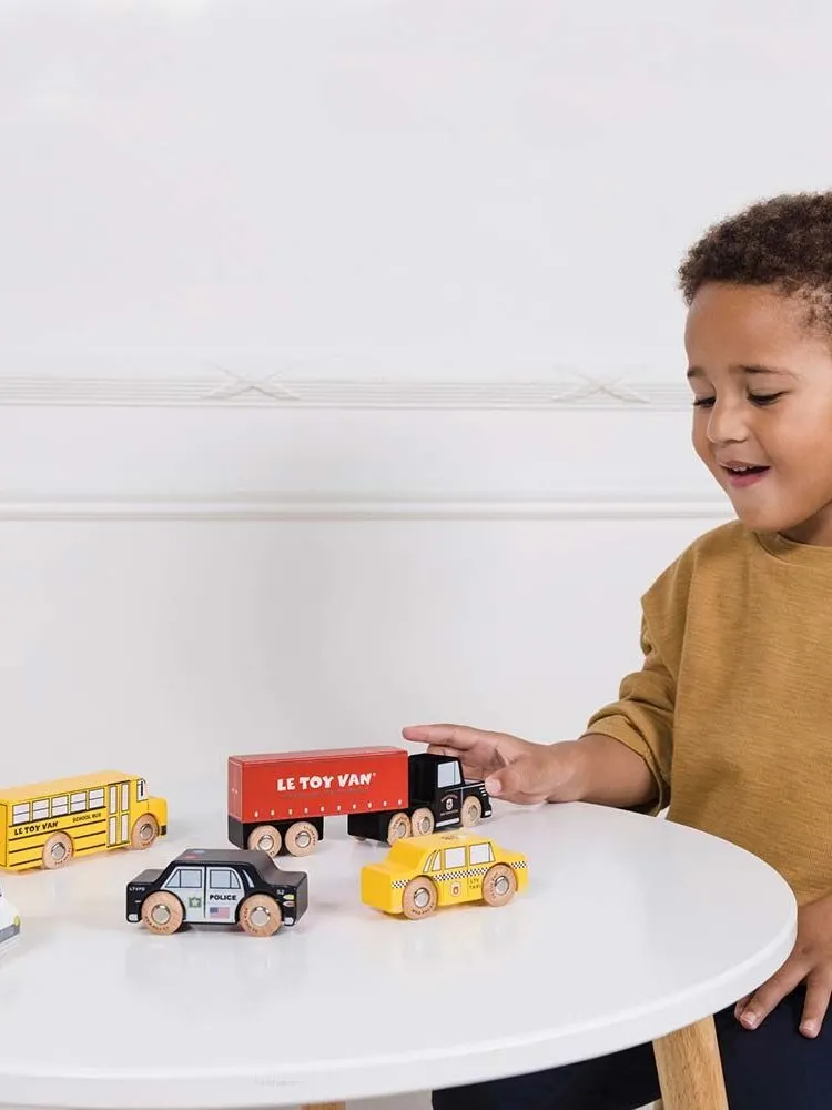 Le Toy Van - Drewniane samochody zestaw Nowy Jork, zabawka pojazdy dla dzieci Le Toy Van - Drewniane samochody zestaw Nowy Jork, zabawka pojazdy dla dzieci