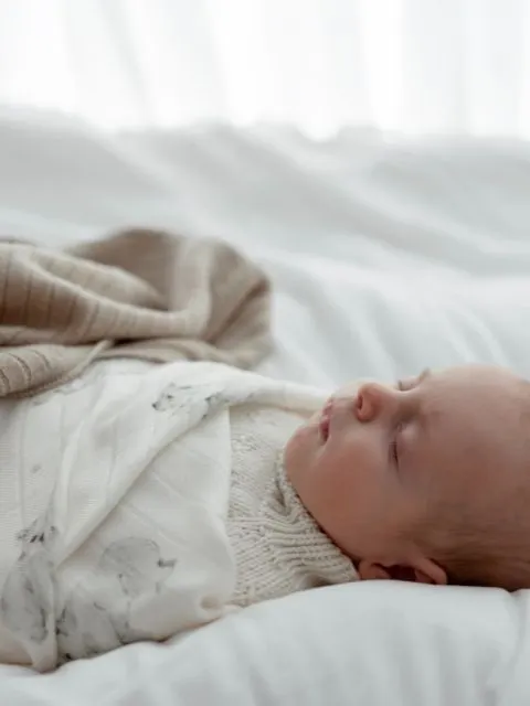 My Memi - bambusowy otulacz muślinowy 120x120 Little Bears My Memi - bambusowy otulacz muślinowy 120x120 Little Bears