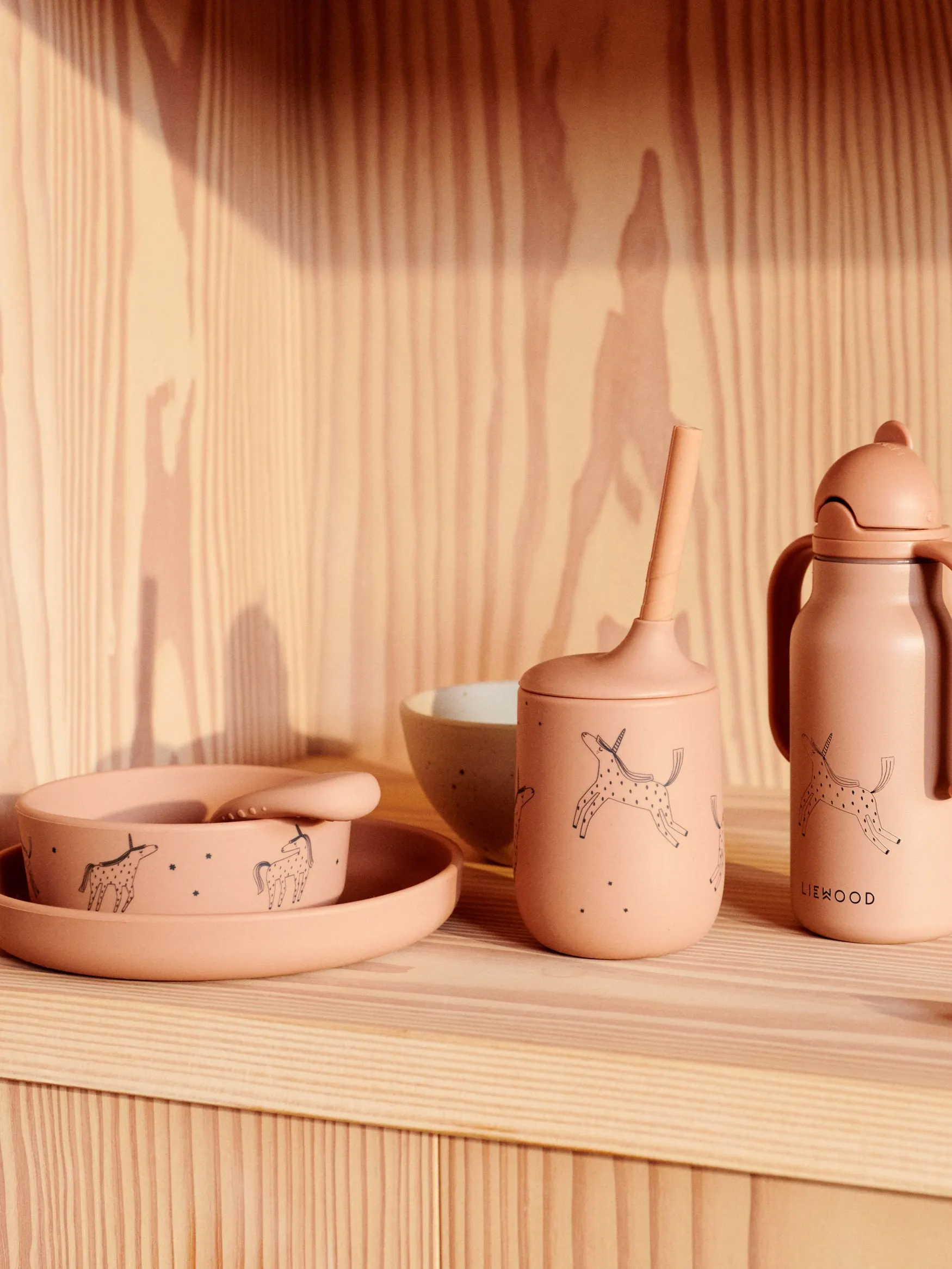 Liewood - zestaw niemowlęcy do karmienia Ryle Printed Tableware Set Unicorn