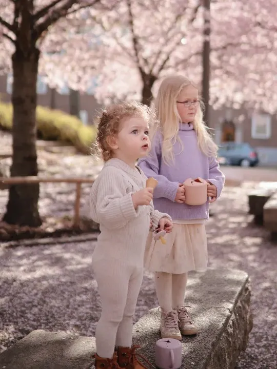 Mushie - kubek niewysypek na przekąski Blush Mushie - kubek niewysypek na przekąski Blush