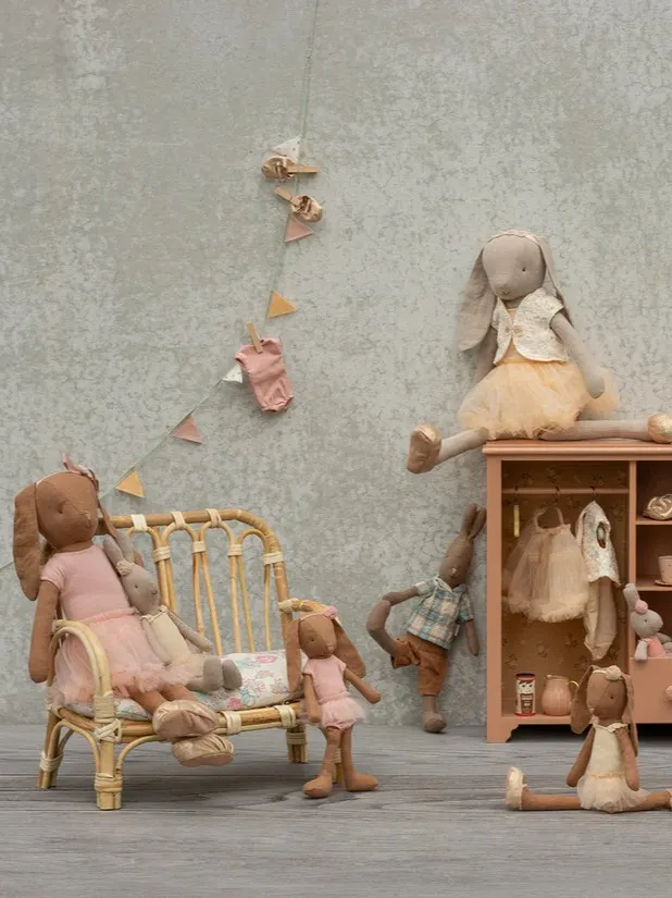 Maileg - duża rattanowa sofa Nature