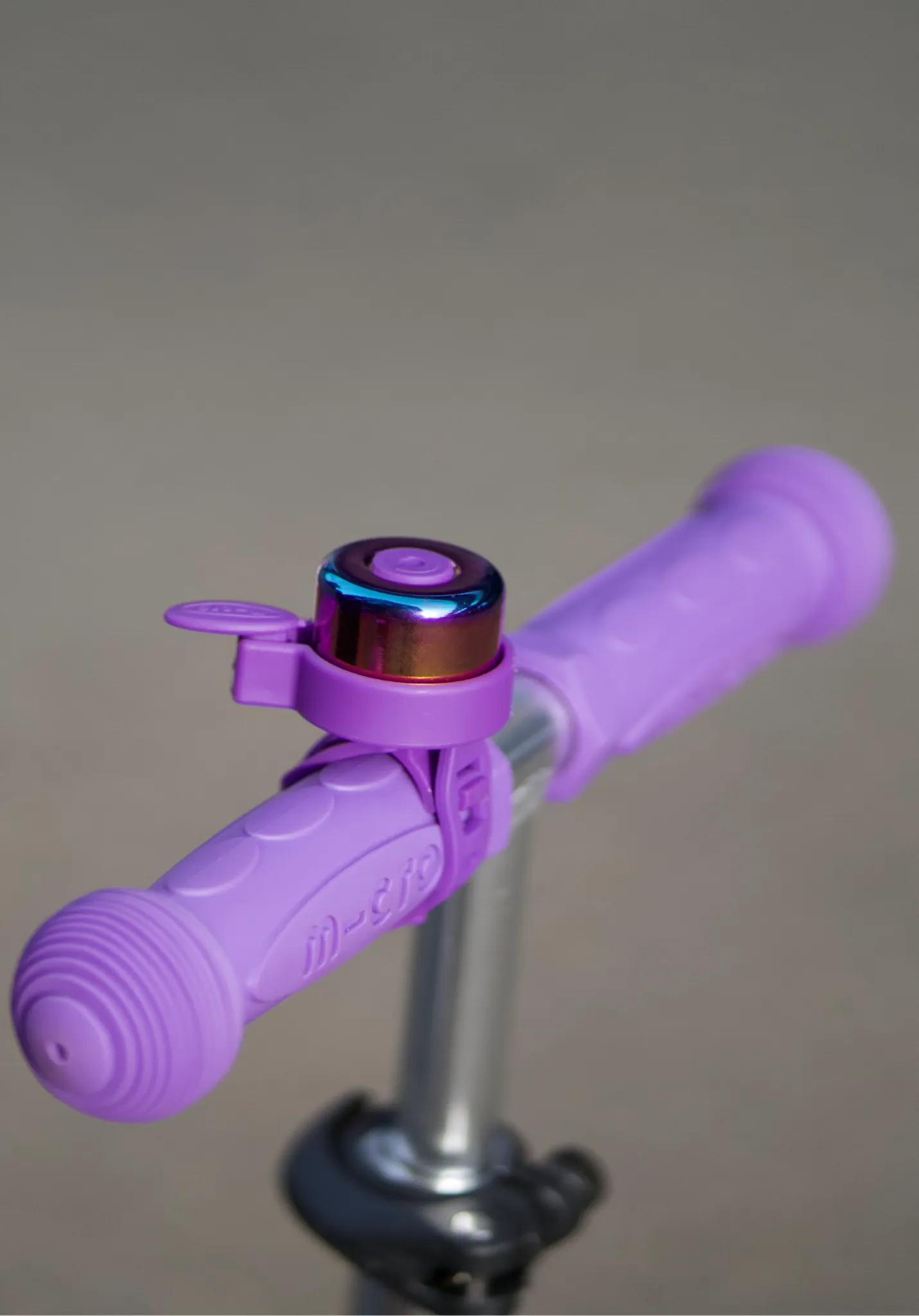 Micro - dzwonek do hulajnogi Neochrome Purple Micro - dzwonek do hulajnogi Neochrome Purple