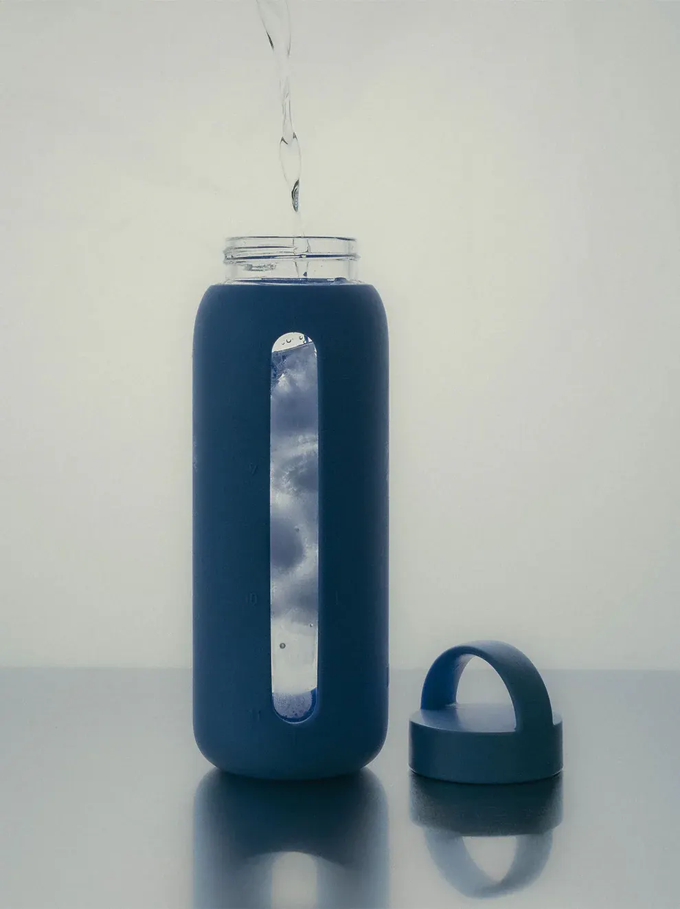 Bink - szklana butelka Bink Day 600 ml Cornflower