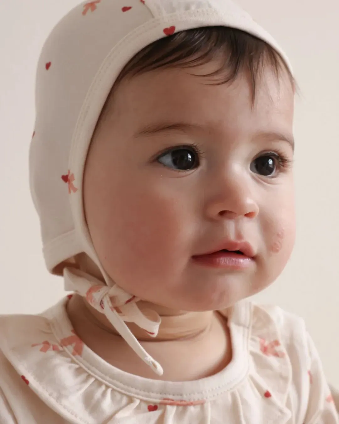 Cam Cam Copenhagen - czapeczka niemowlęca GOTS Bows