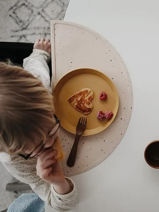 Mushie - podkładka silikonowa na stół Vanilla Confetti Mushie - podkładka silikonowa na stół Vanilla Confetti