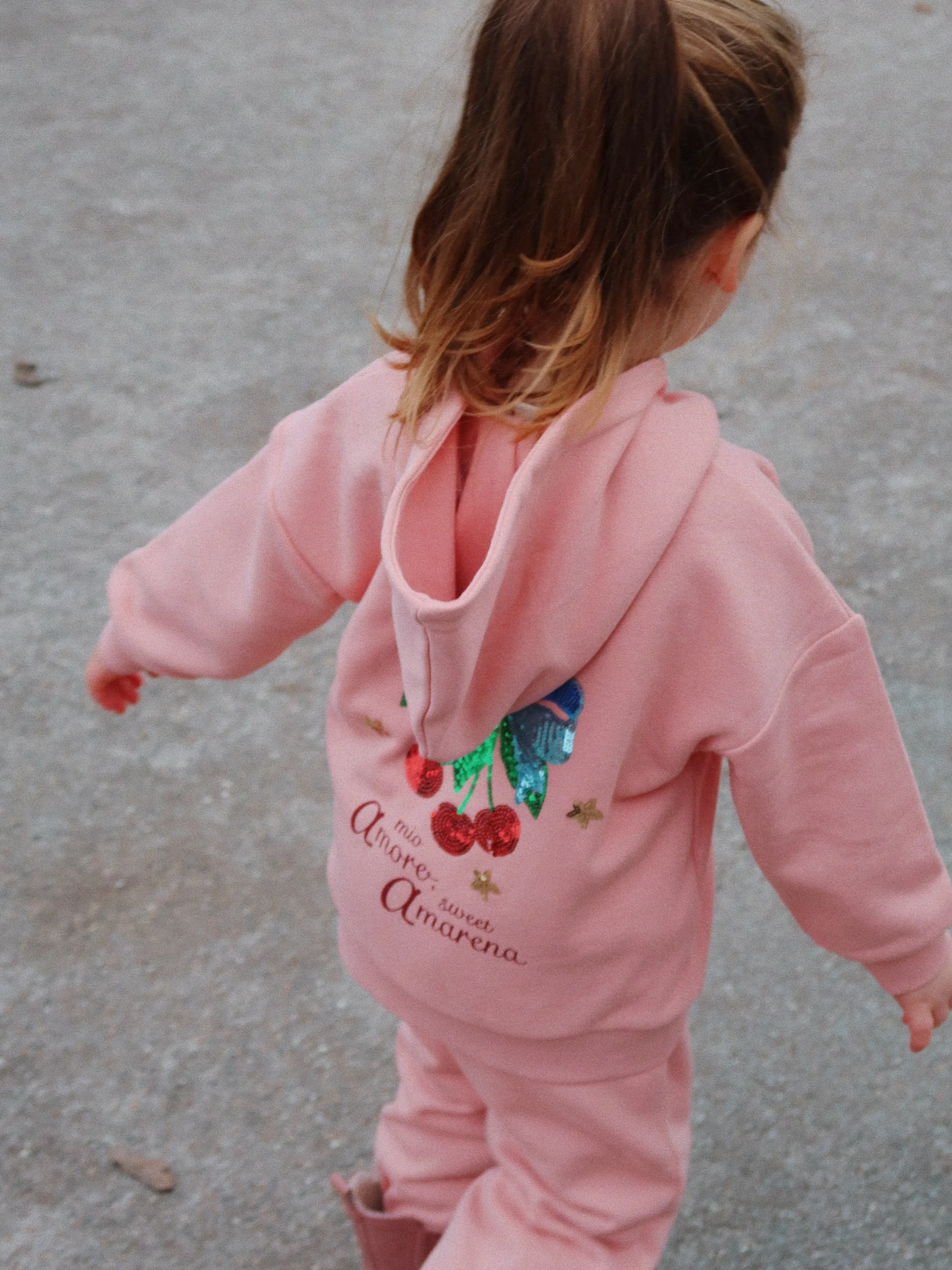 Konges Sløjd - spodnie dresowe Lou Sweat Pants OCS Mellow Rose Konges Sløjd - spodnie dresowe Lou Sweat Pants OCS Mellow Rose