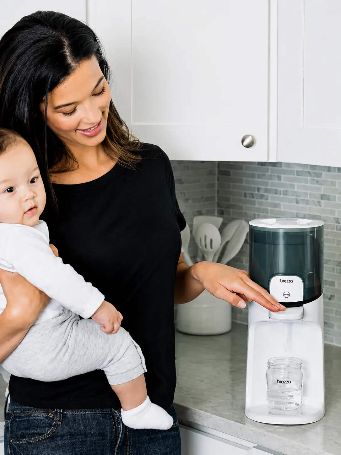 Baby Brezza - podgrzewacz wody Baby Brezza Instant Warmer White Baby Brezza - podgrzewacz wody Baby Brezza Instant Warmer White