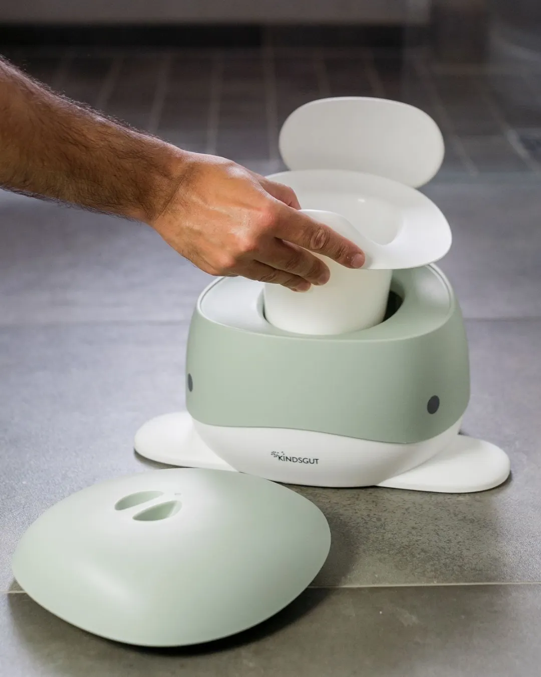 Kindsgut - nocnik dziecięcy Wieloryb pistacjowy 