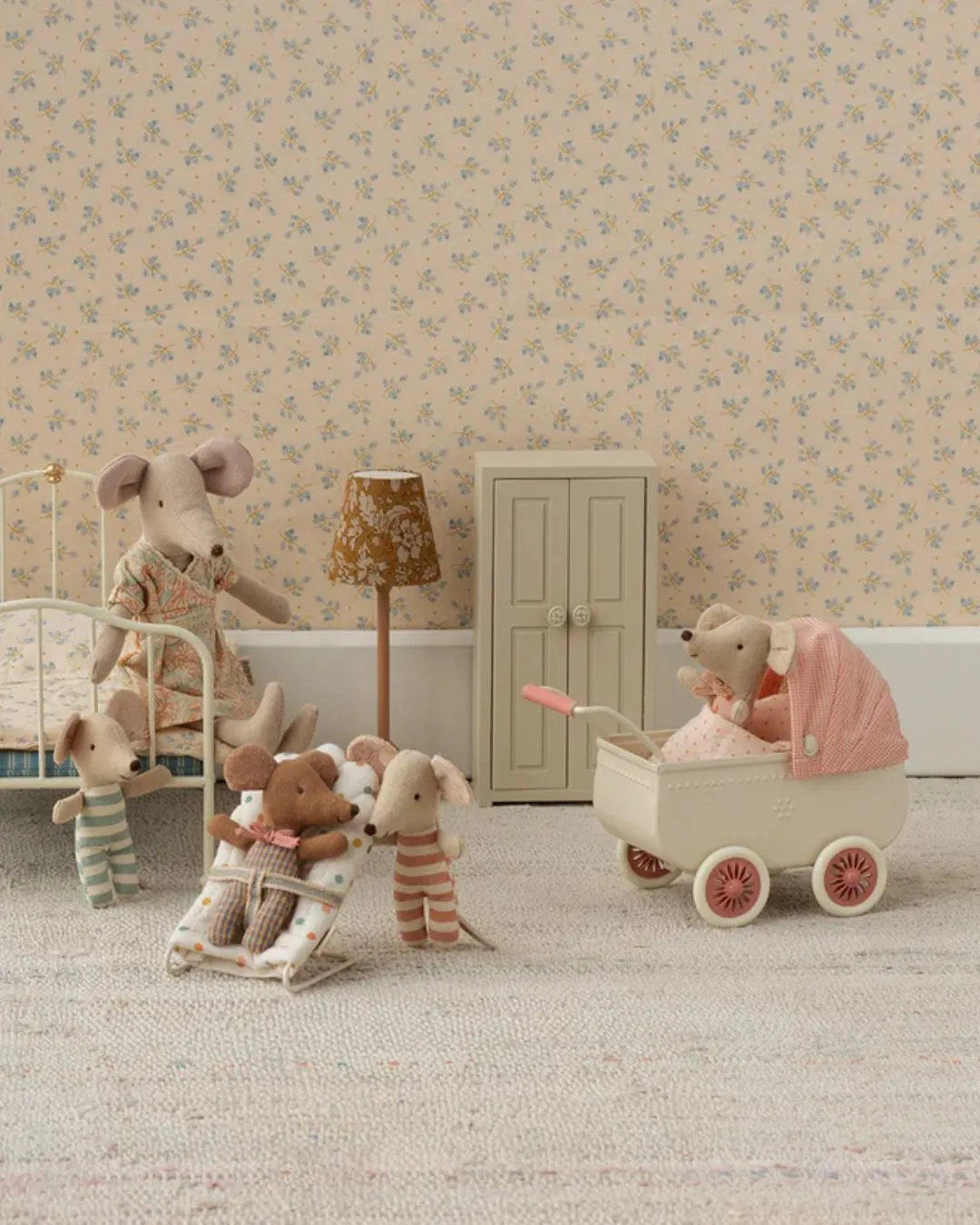 Maileg - wózek dla myszek - koral Maileg - wózek dla myszek - koral