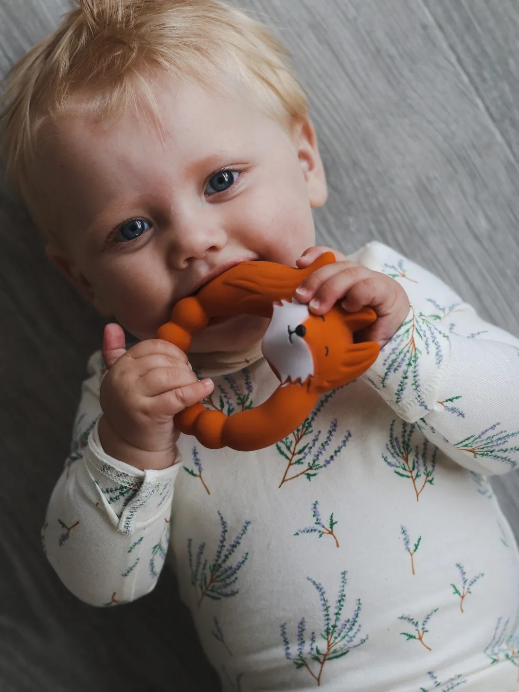 Natruba - gryzak zabawka do kąpieli z naturalnego kauczuku Lisek 