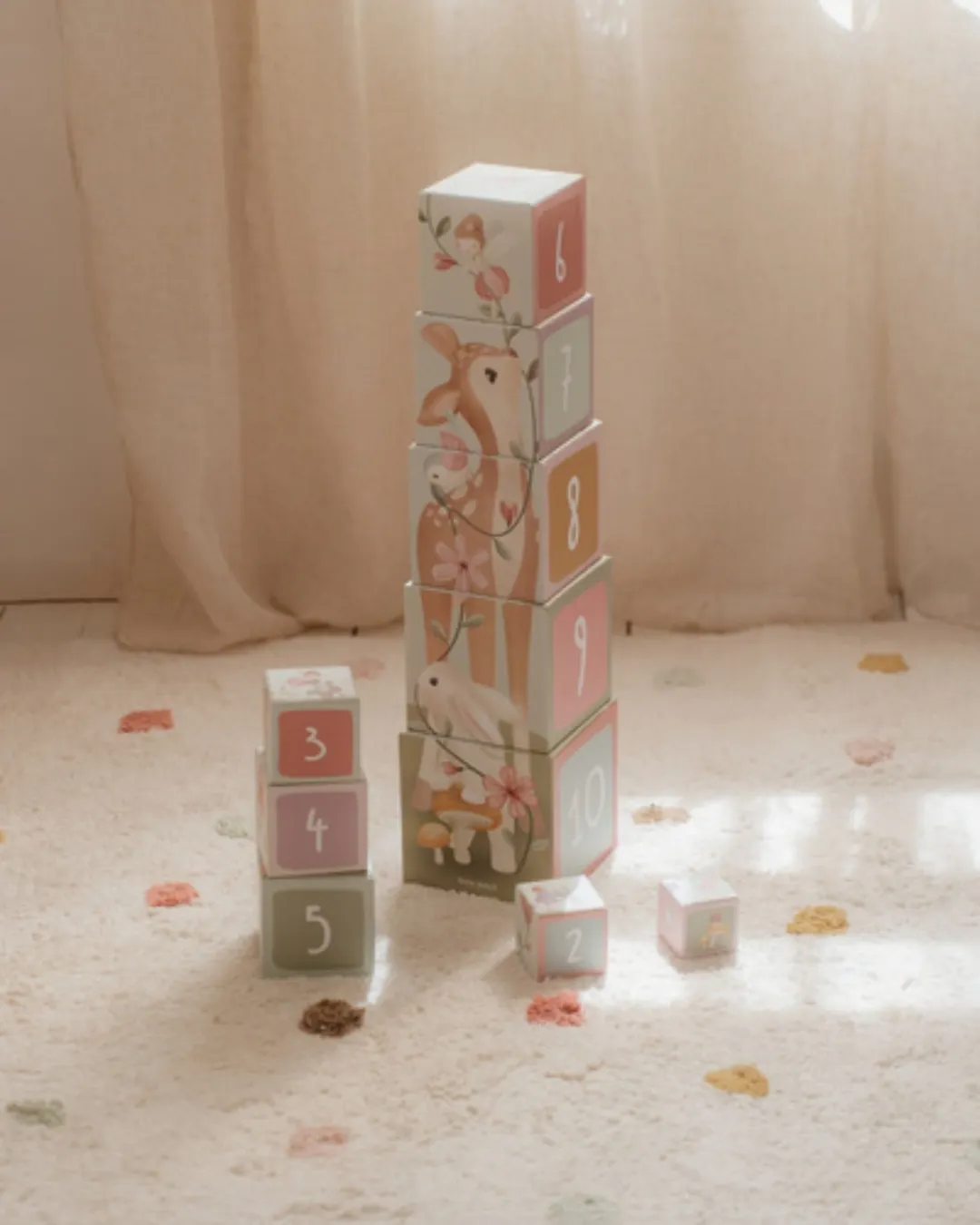 Little Dutch - kartonowa wieża Fairy Garden FSC Little Dutch - kartonowa wieża Fairy Garden FSC