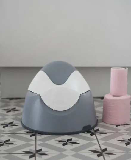 Beaba - nocnik dziecięcy z wyjmowanym wkładem Light Mist Beaba - nocnik dziecięcy z wyjmowanym wkładem Light Mist