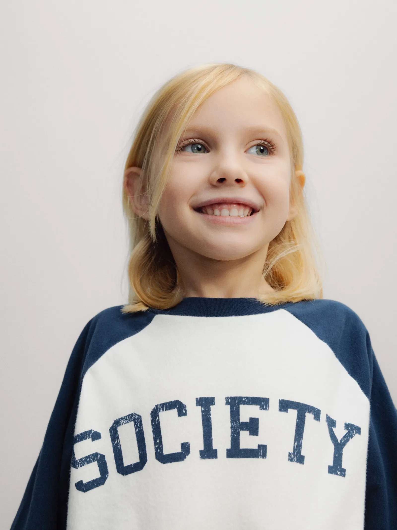 The New Society - bawełniany t-shirt z długim rękawem Delia Black Iris The New Society - bawełniany t-shirt z długim rękawem Delia Black Iris
