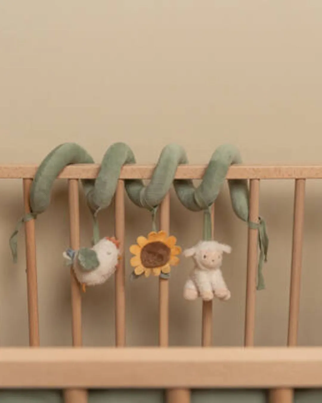 Little Dutch - spiralka aktywizująca Little Farm Little Dutch - spiralka aktywizująca Little Farm