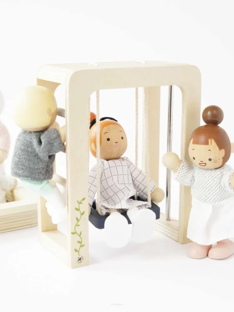 Le Toy Van - Drewniany plac zabaw, domki dla lalek Le Toy Van - Drewniany plac zabaw, domki dla lalek