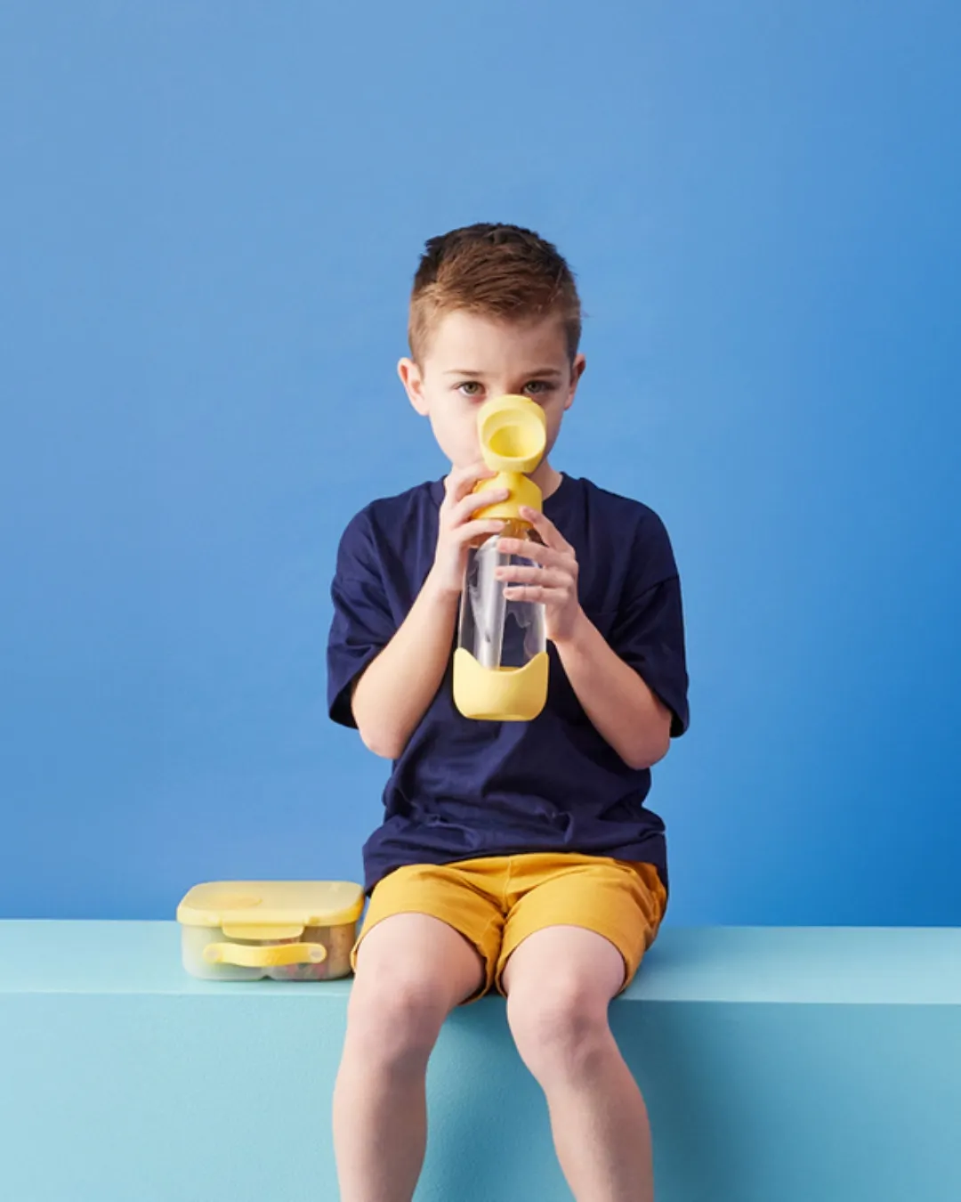 B.box - butelka na wodę tritanowa ze słomką 600ml Lemon Twist B.box - butelka na wodę tritanowa ze słomką 600ml Lemon Twist