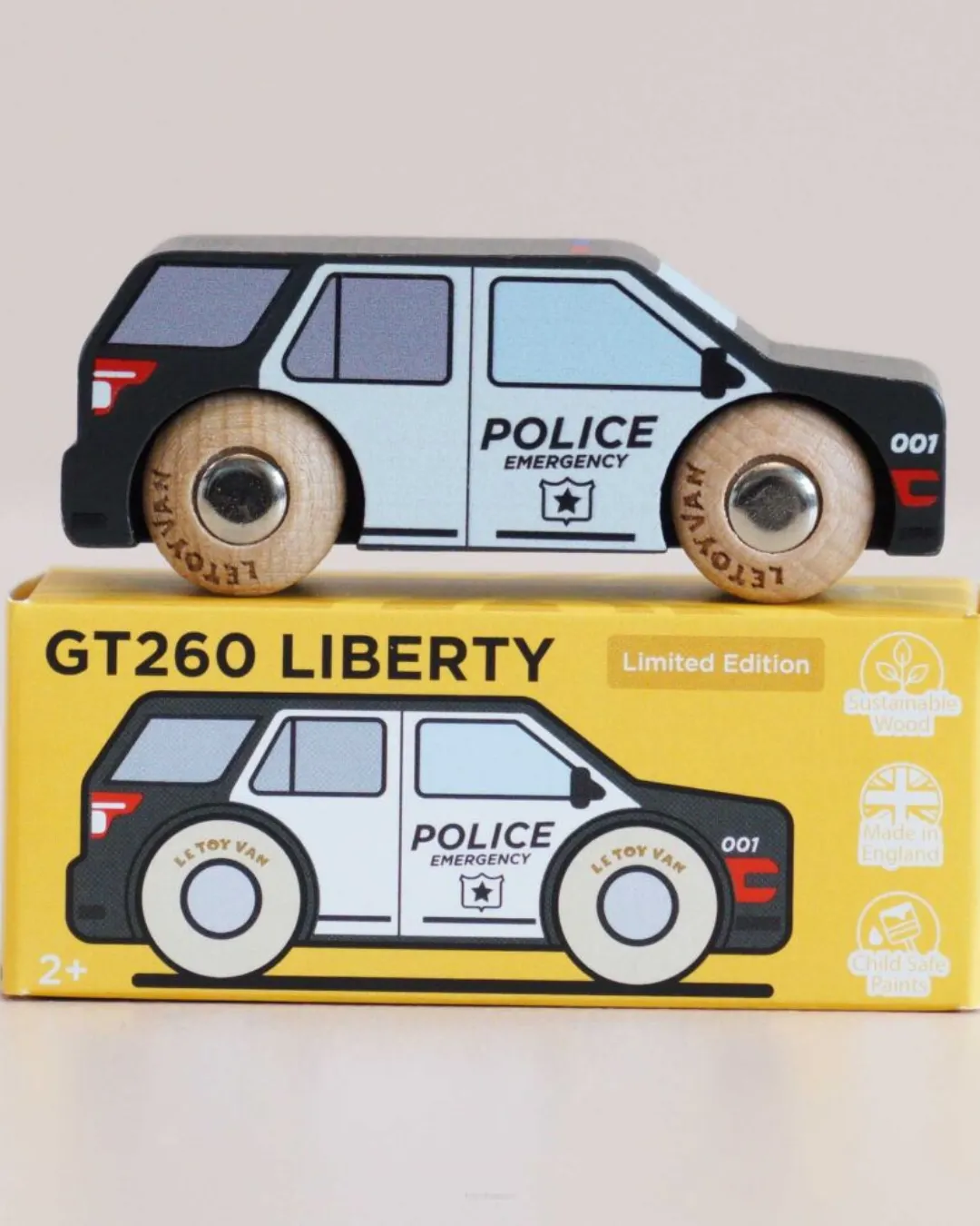 Le Toy Van - Drewniany samochodzik GT260 Liberty Le Toy Van - Drewniany samochodzik GT260 Liberty