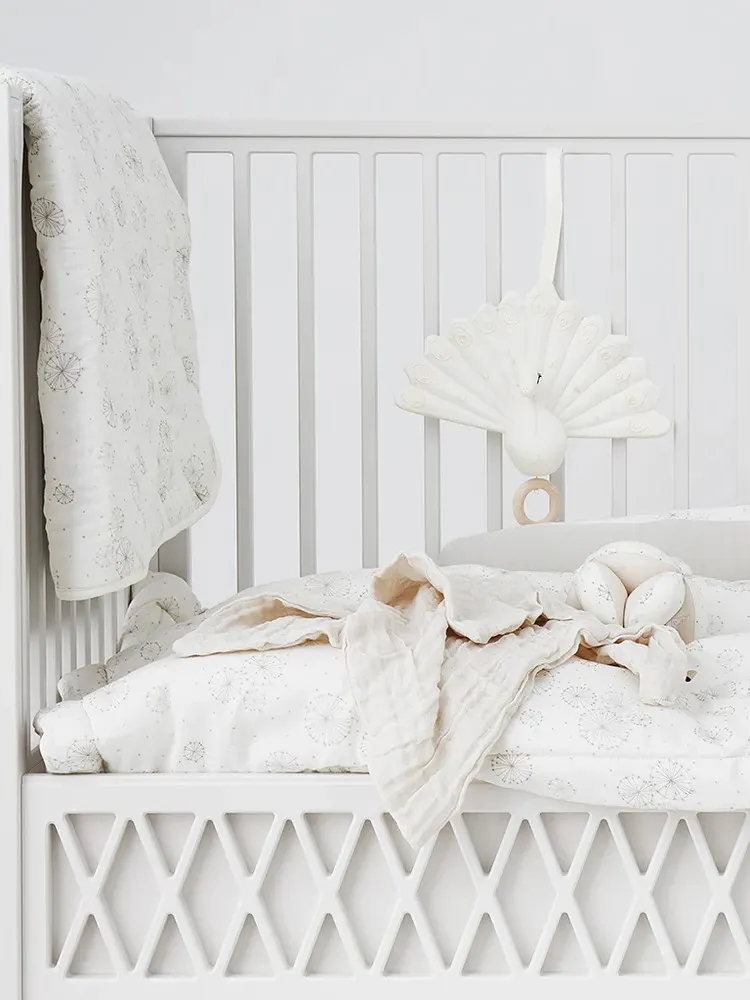 Cam Cam Copenhagen - zawieszka z pozytywką Peacock OCS Off-White Cam Cam Copenhagen - zawieszka z pozytywką Peacock OCS Off-White