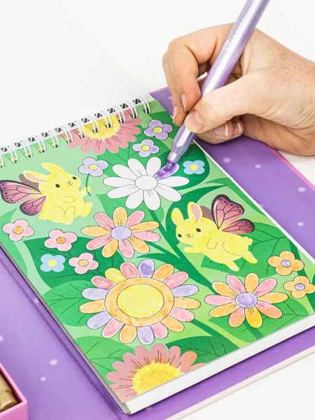 Tiger Tribe - zestaw błyszczących kolorowanek Kraina Wróżek