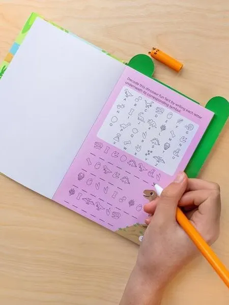 Tiger Tribe - paczka pełna frajdy Dinozaury Tiger Tribe - paczka pełna frajdy Dinozaury