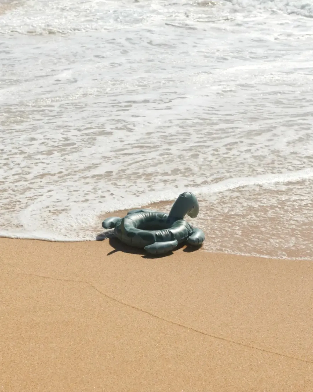 Liewood - koło do pływania dla dzieci Phoebe Turtle Faune Green Liewood - koło do pływania dla dzieci Phoebe Turtle Faune Green