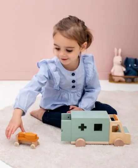 Trixie - karetka pogotowia drewniana