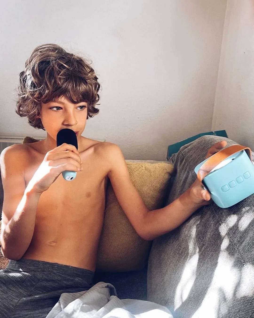 Lalarma - Bezprzewodowy zestaw do karaoke Blue Lalarma - Bezprzewodowy zestaw do karaoke Blue