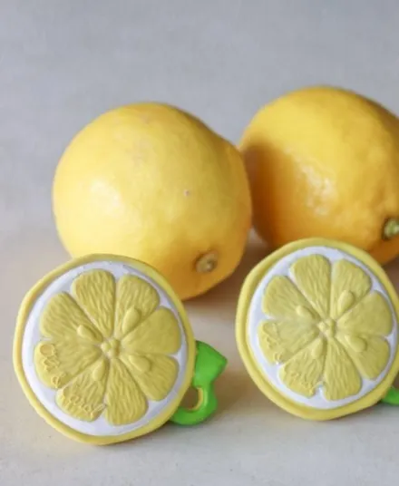 Oli&Carol - gryzak dla niemowląt mini cytryna Lemon John Oli&Carol - gryzak dla niemowląt mini cytryna Lemon John