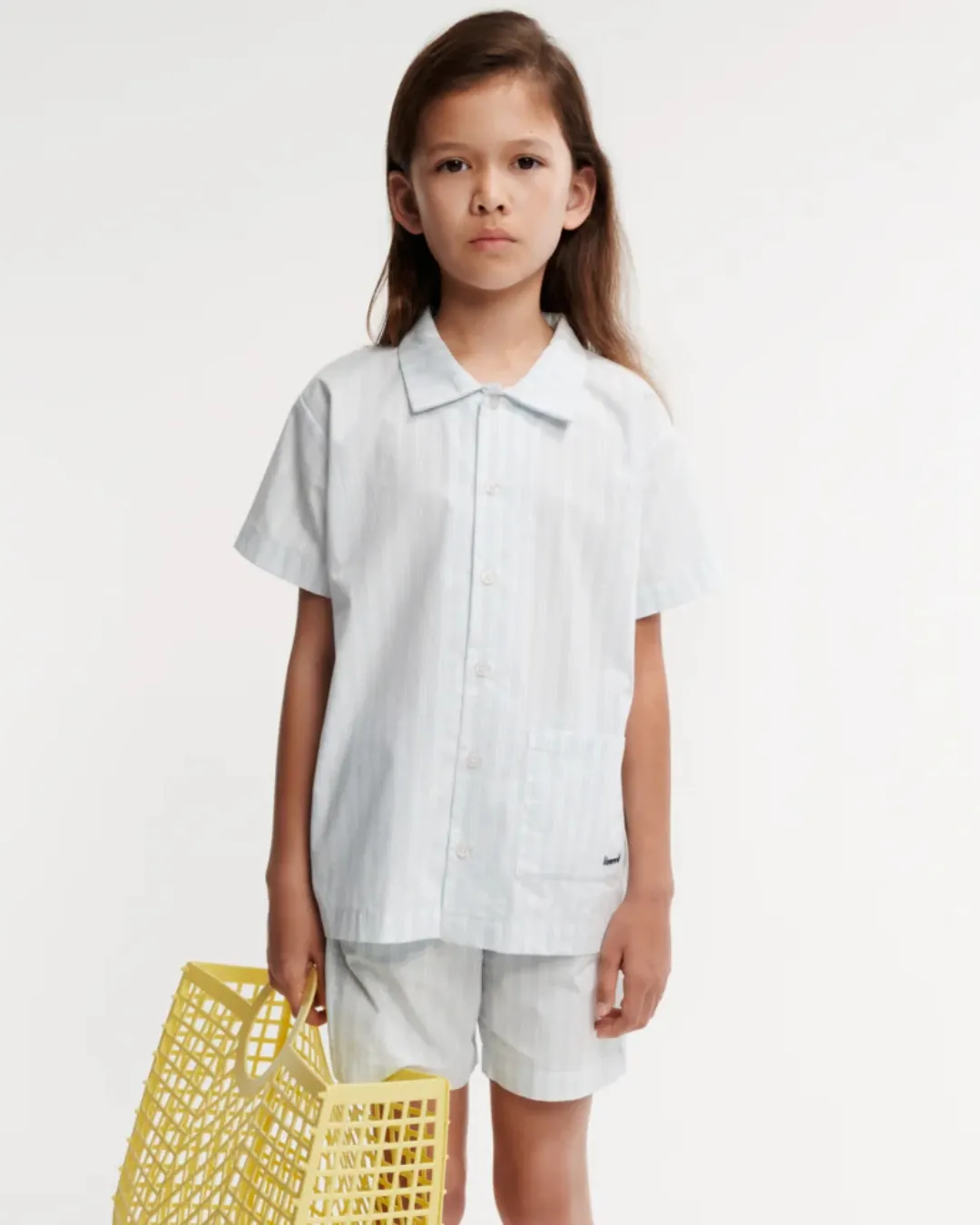 Liewood - zestaw komplet koszula z krótkim rękawem i spodenki Leona Stripe creme de la creme pure sky Liewood - zestaw komplet koszula z krótkim rękawem i spodenki Leona Stripe creme de la creme pure sky