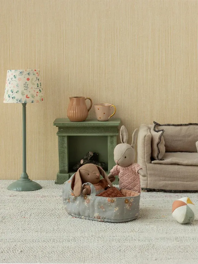 Maileg - króliczek Mikro - Piasek - Różany dzianinowy kombinezon