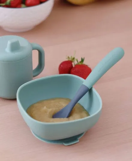 Beaba - zestaw 4 łyżeczek silikonowych 4 m+ Mineral grey/Sage green Beaba - zestaw 4 łyżeczek silikonowych 4 m+ Mineral grey/Sage green