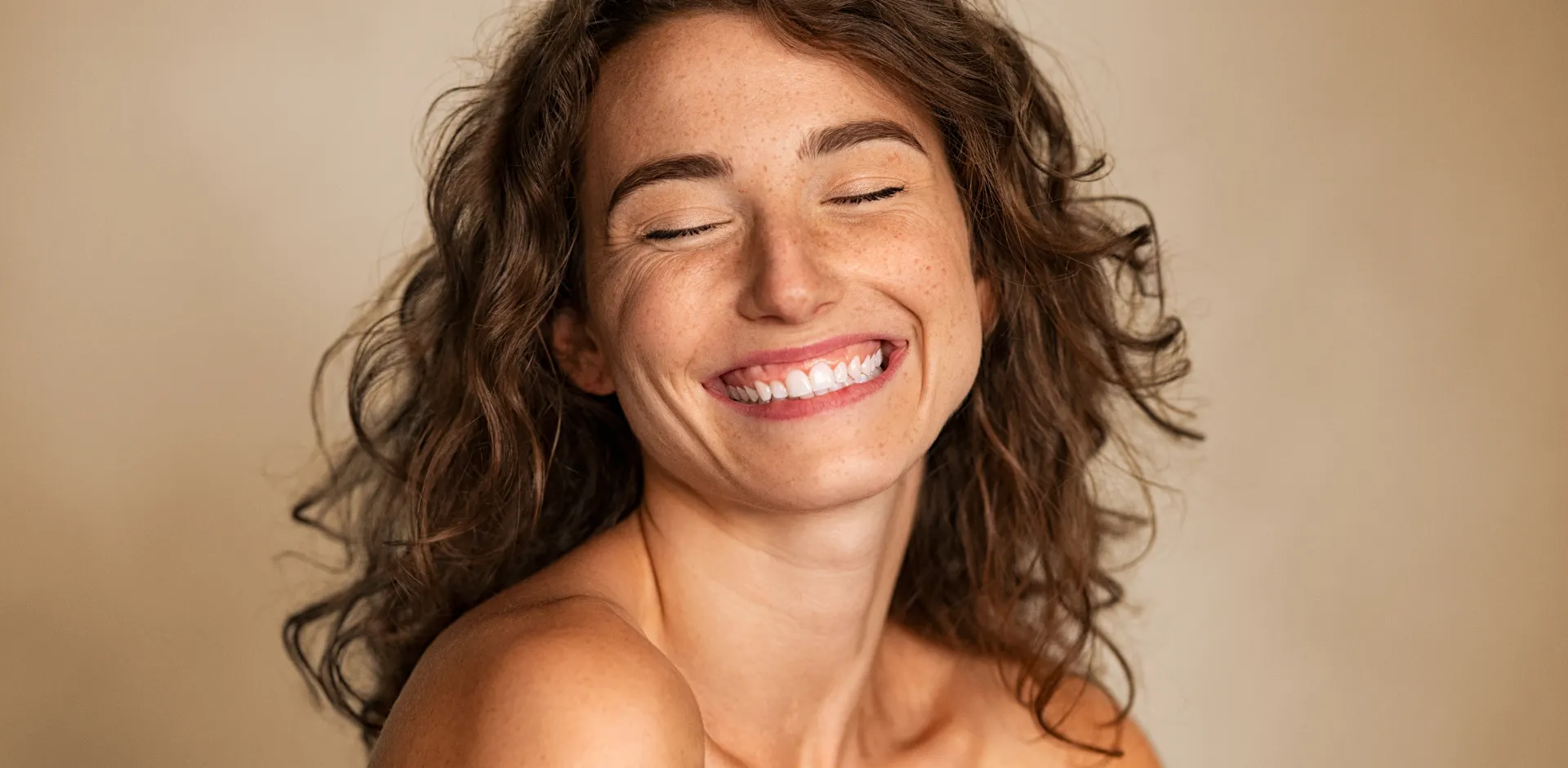 Kobiecość w macierzyństwie. Jak nie zatracić tego, co ważne?