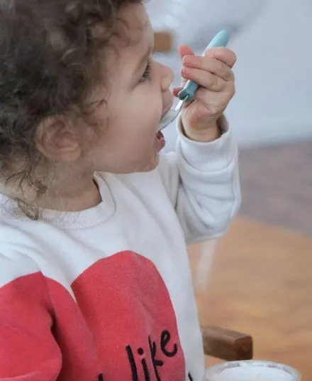 Beaba - komplet sztućców dla dzieci ze stali nierdzewnej 12 m+ Airy Green