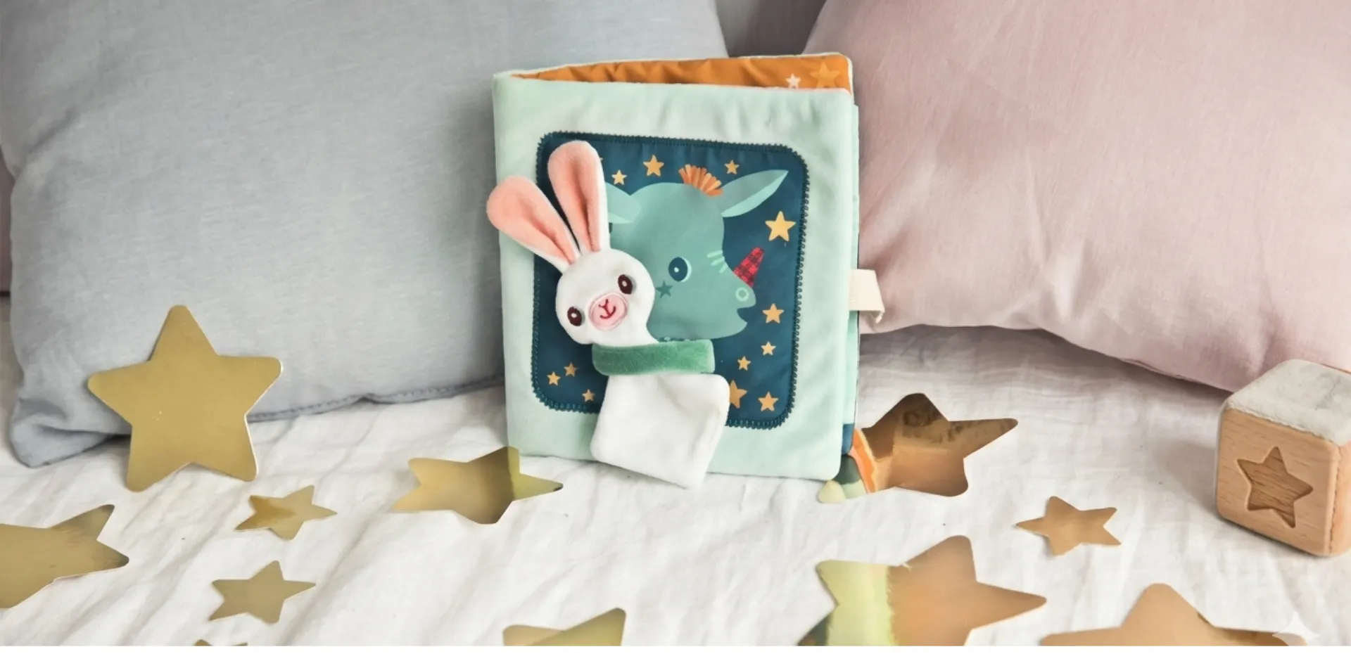 Książki dla niemowlaka – jak wspierać rozwój od pierwszych miesięcy życia?