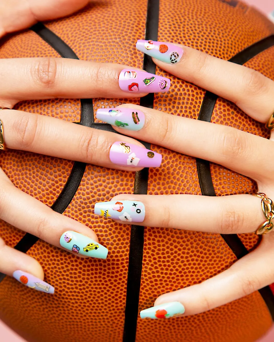 OMY - Naklejki na paznokcie 120 sztuk NYC