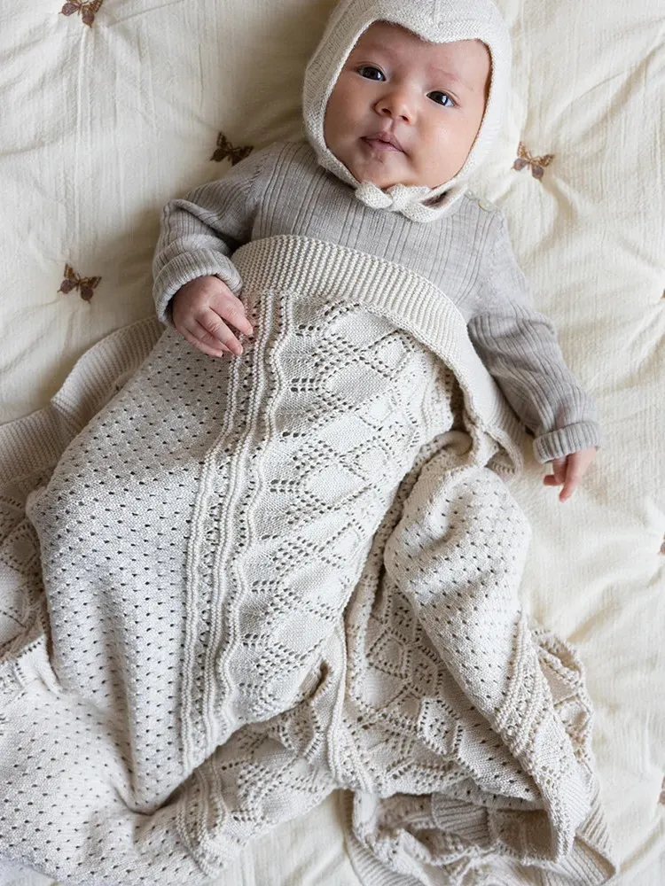 Cam Cam Copenhagen - ażurowy kocyk Pointelle GOTS Off-White Cam Cam Copenhagen - ażurowy kocyk Pointelle GOTS Off-White