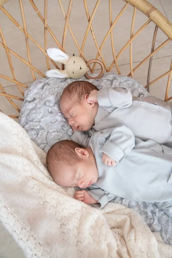 Bamboom - bambusowy pajacyk niemowlęcy ze stópkami Pure niebieski