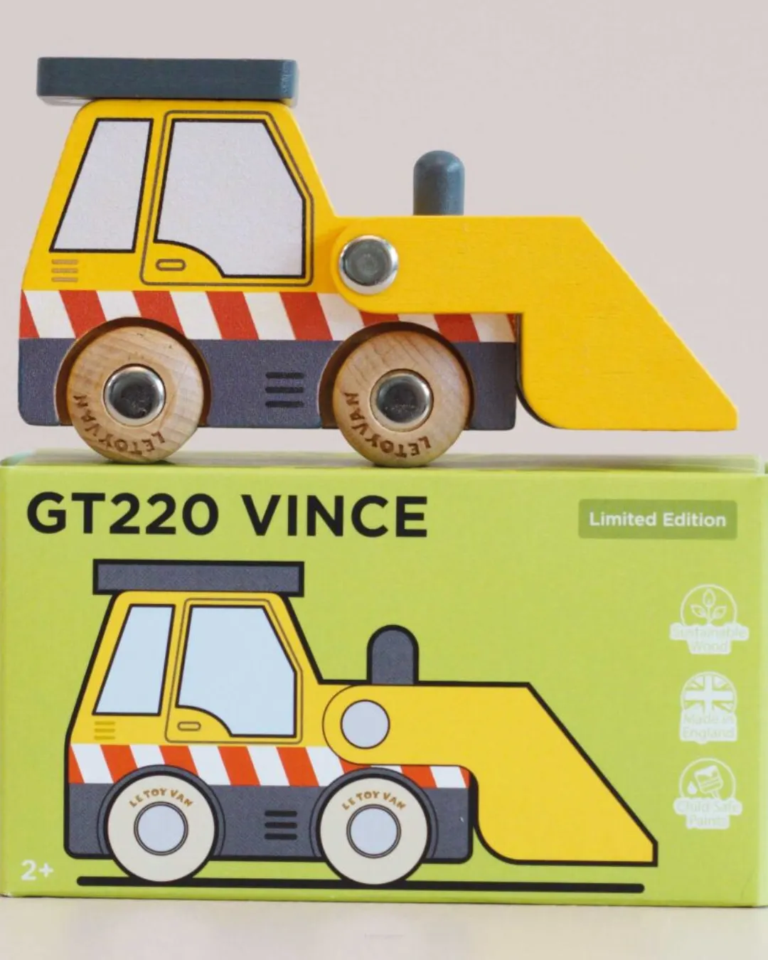 Le Toy Van - Drewniany samochodzik GT220 Vince Le Toy Van - Drewniany samochodzik GT220 Vince