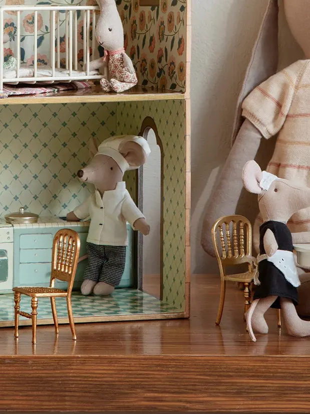 Maileg - złote krzesło dla myszek Maileg - złote krzesło dla myszek