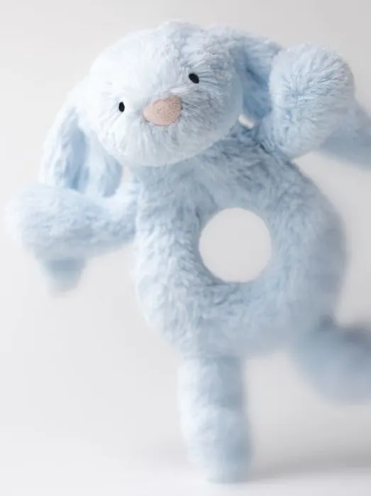 Jellycat - króliczek grzechotka jasnoniebieska 18 cm Jellycat - króliczek grzechotka jasnoniebieska 18 cm