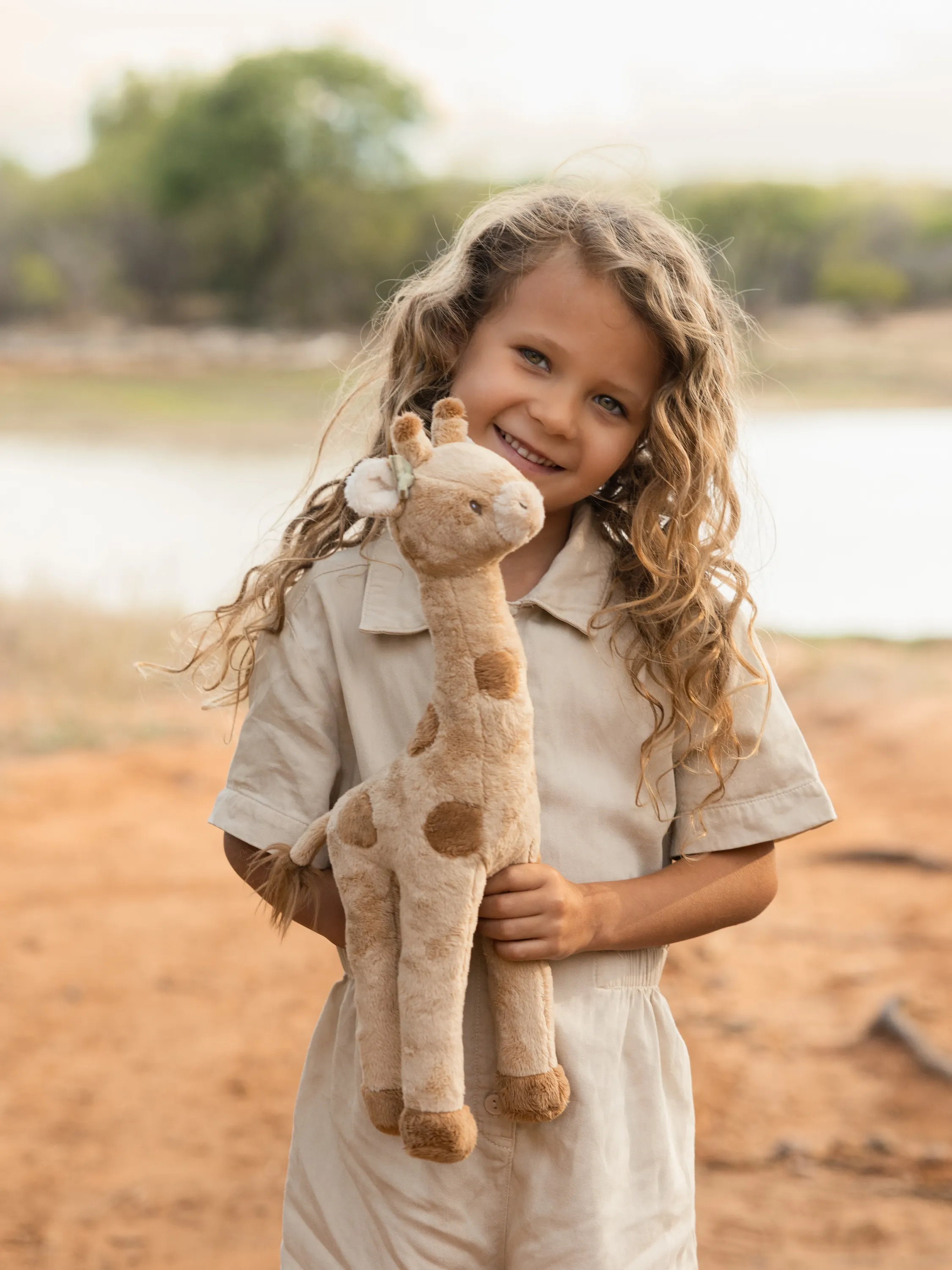 Little Dutch - przytulanka Żyrafa Safari Friends GRS