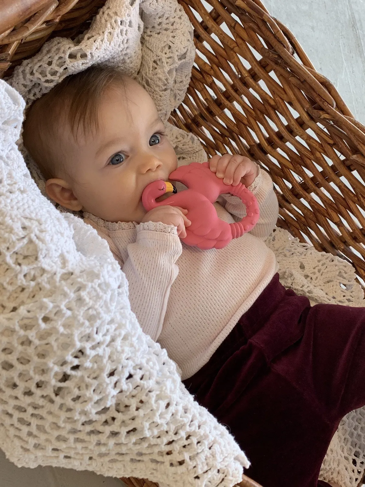 Natruba - gryzak dla dzieci z naturalnego kauczuku Flaming