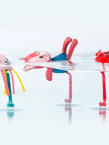 Lilliputiens - zestaw 3 zabawek z przyssawkami do kąpieli Kotka Jeanne 3m+ Lilliputiens - zestaw 3 zabawek z przyssawkami do kąpieli Kotka Jeanne 3m+