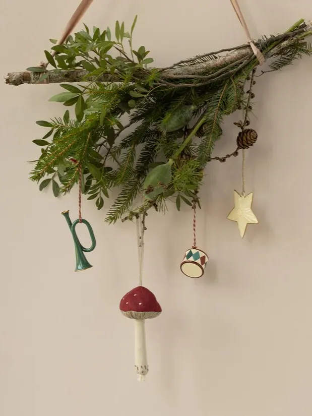 Maileg - metalowa dekoracja bożonarodzeniowa Mały bębenek Maileg - metalowa dekoracja bożonarodzeniowa Mały bębenek