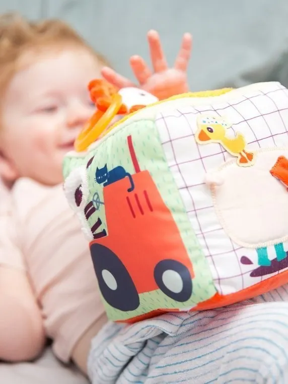 Lilliputiens - dźwiękowa kostka aktywizująca wielofunkcyjna Farma Lilliputiens - dźwiękowa kostka aktywizująca wielofunkcyjna Farma