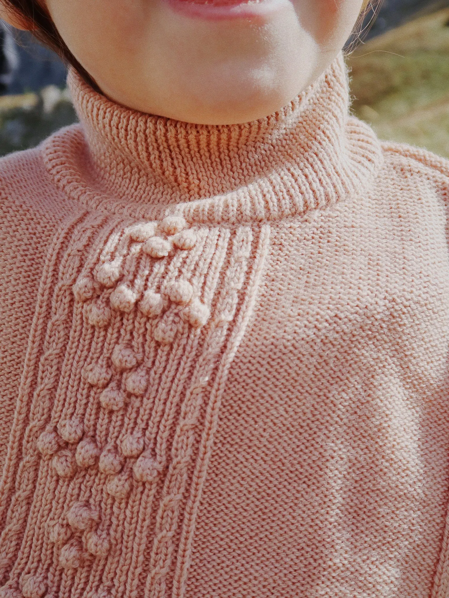 Konges Sløjd - wełniany komin Cabby Neckwarmer Maple Sugar