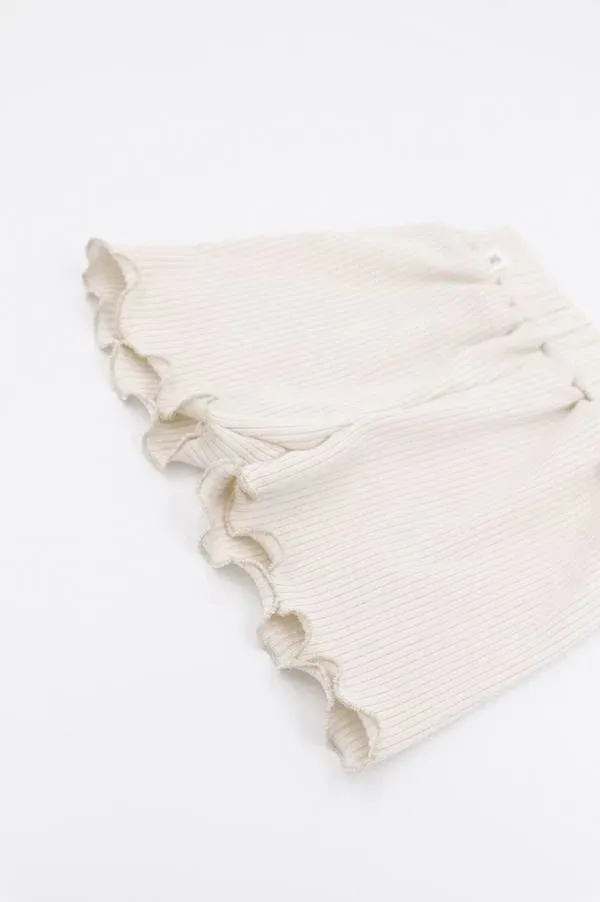 Bamboom - bambusowe krótkie spodenki niemowlęce dla dziewczynki Pure białe