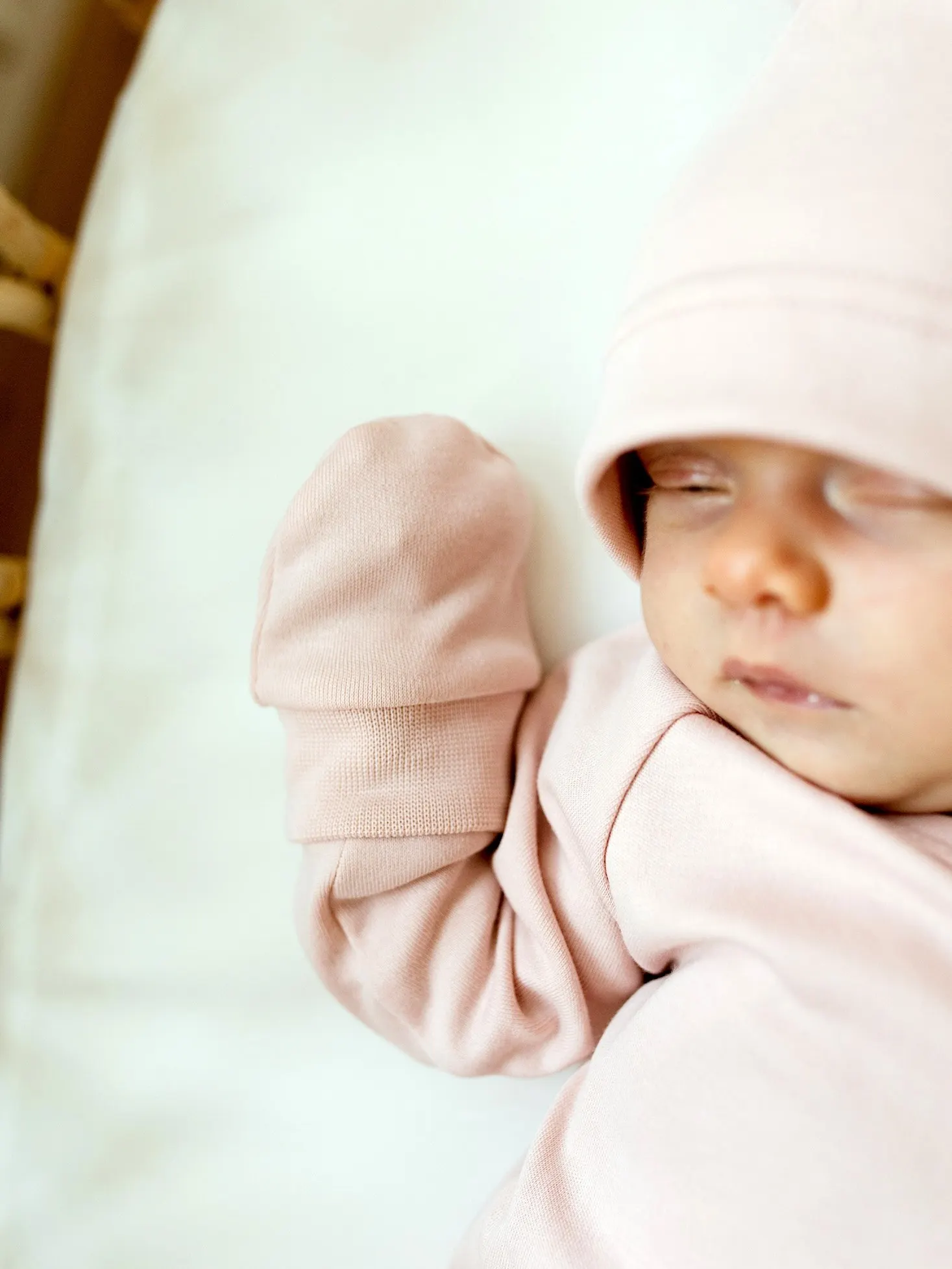 Poofi - łapki niedrapki pudrowe