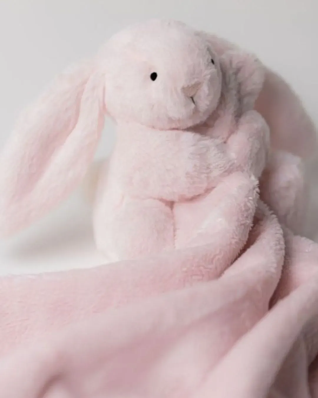 Jellycat - Króliczek Szmatka Przytulanka jasnoróżowa Jellycat - Króliczek Szmatka Przytulanka jasnoróżowa